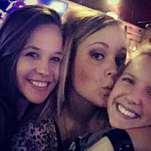 Meet your Posher, Jacee