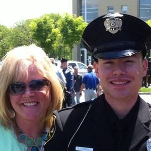 Meet your Posher, Kelley