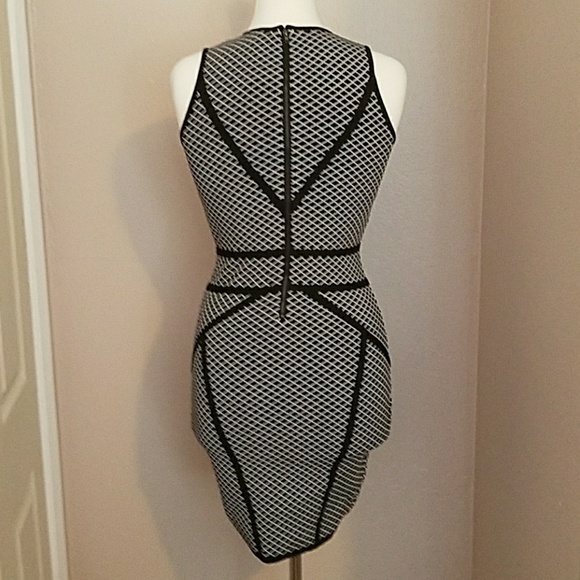 ✔SALE✔ 😍 LUCY PARIS BODY-CON DRESS - Picture 5 of 8