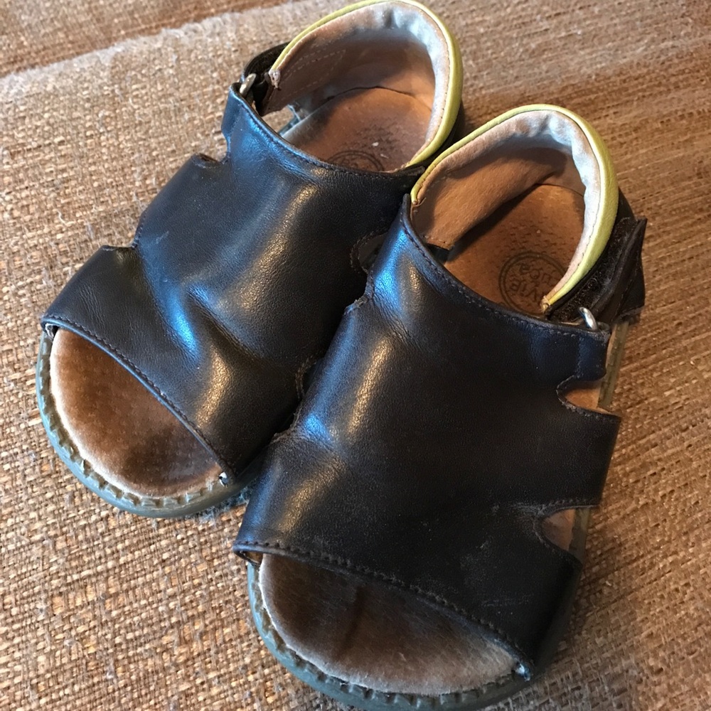Livie and Luca sandals