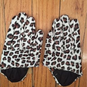 3/4 gloves  Free with 1 other purchase