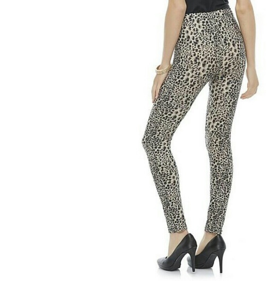 🌹Kardashian leggings pants Size Large - Picture 2 of 3