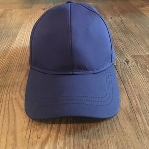 NWOT navy lululemon baller hat