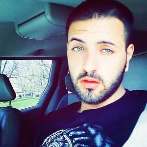 Meet your Posher, Brandon