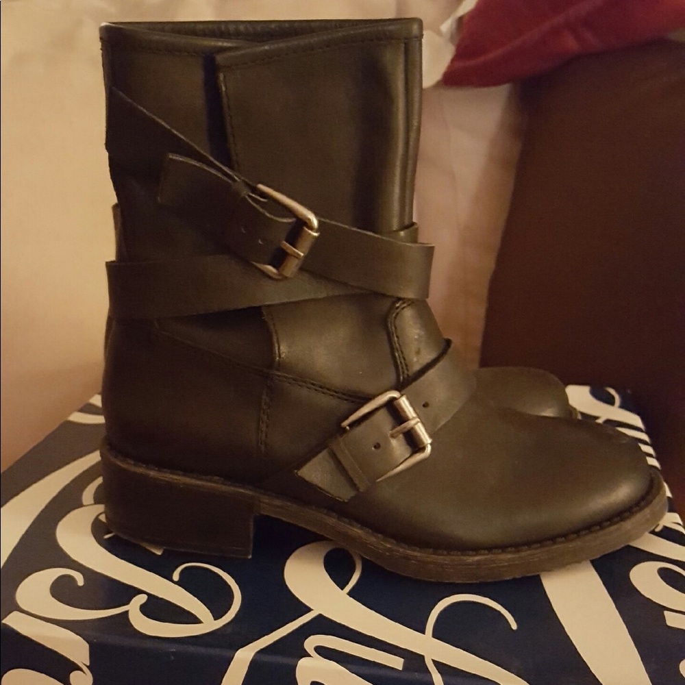 Lucky Brand Boots
