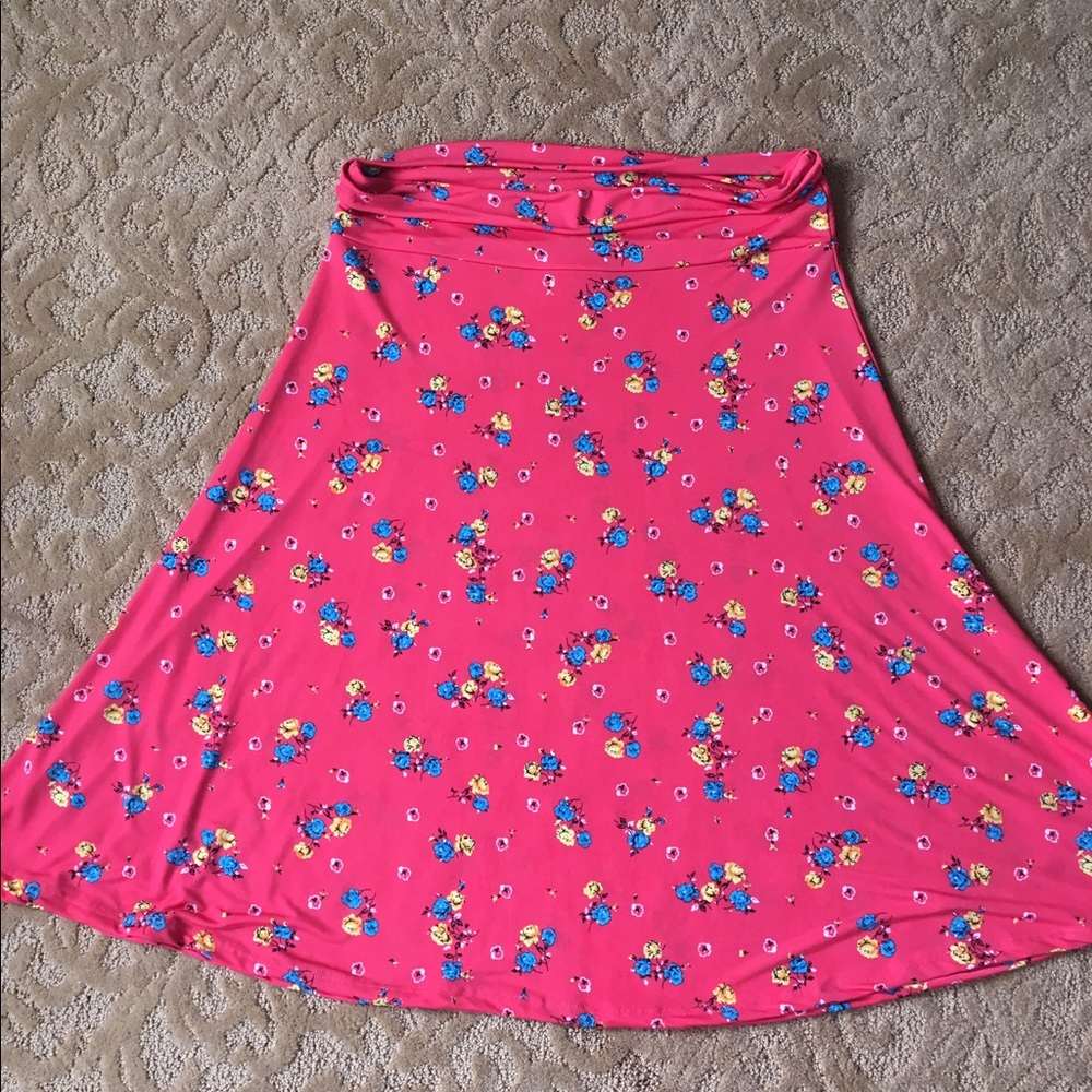 Large LuLaRoe Azure skirt