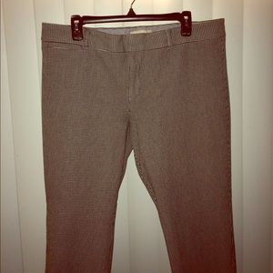 Banana Republic striped ankle length Capri pants!