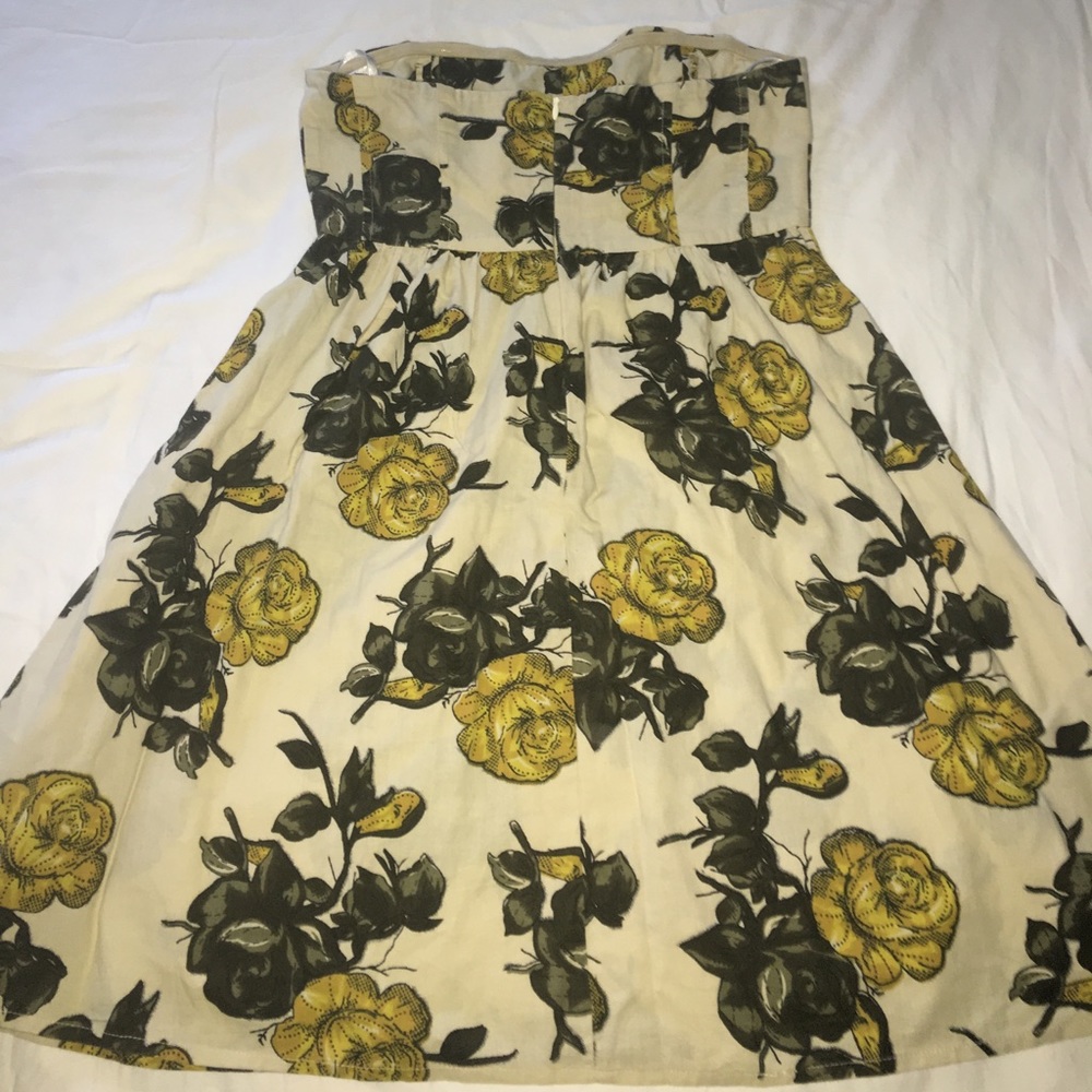 Vera Moda Vintage 🌼Rose 🌼Print Sundress - Picture 5 of 6