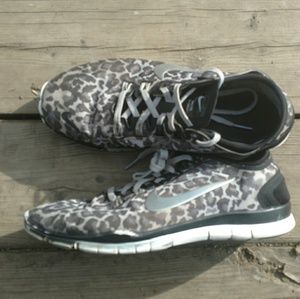 Nike cheetah shoes make an offer