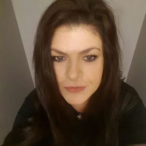 Meet your Posher, Stacy