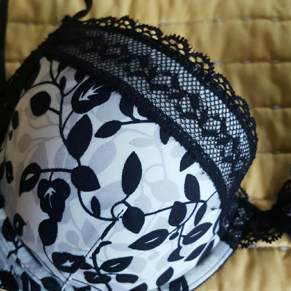 Bra - Picture 4 of 4