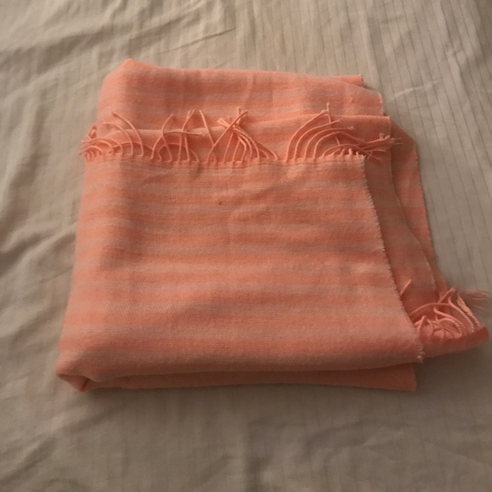GAP- Scarf/ wrap