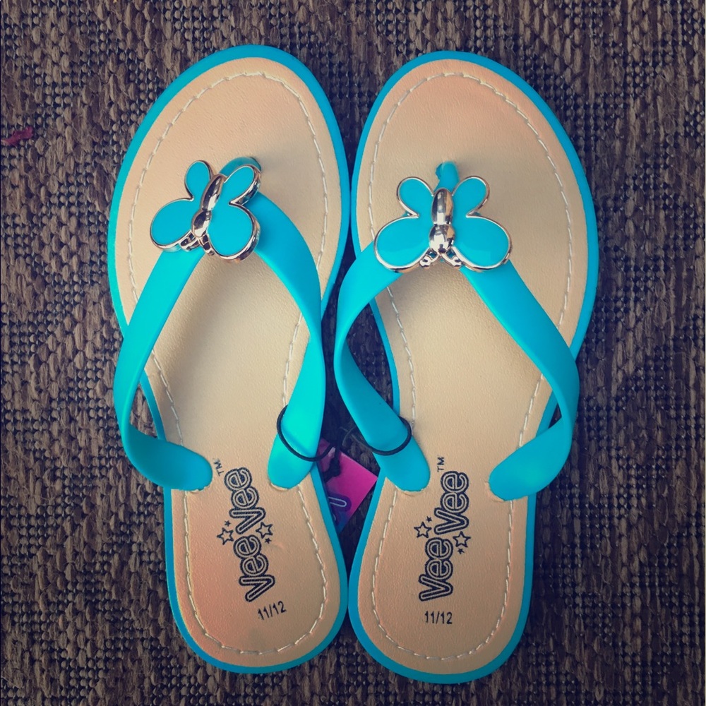 Adorable Flip Flops Turquoise w/Gold 🦋Detail