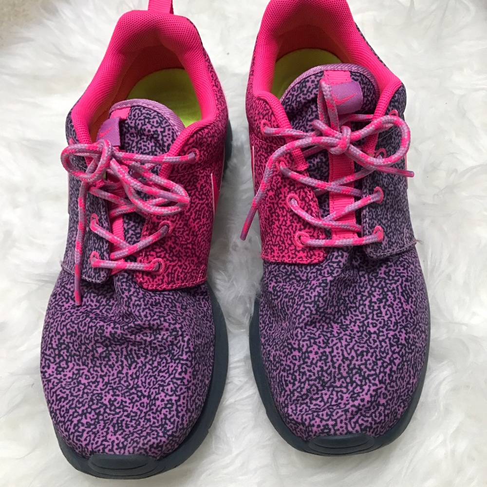 Purple & Pink Roshe