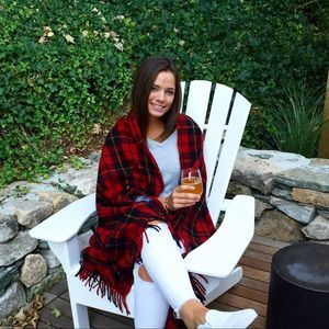 Meet your Posher, Candace