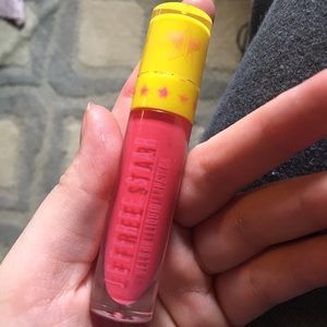 Jeffree star velour lipstick