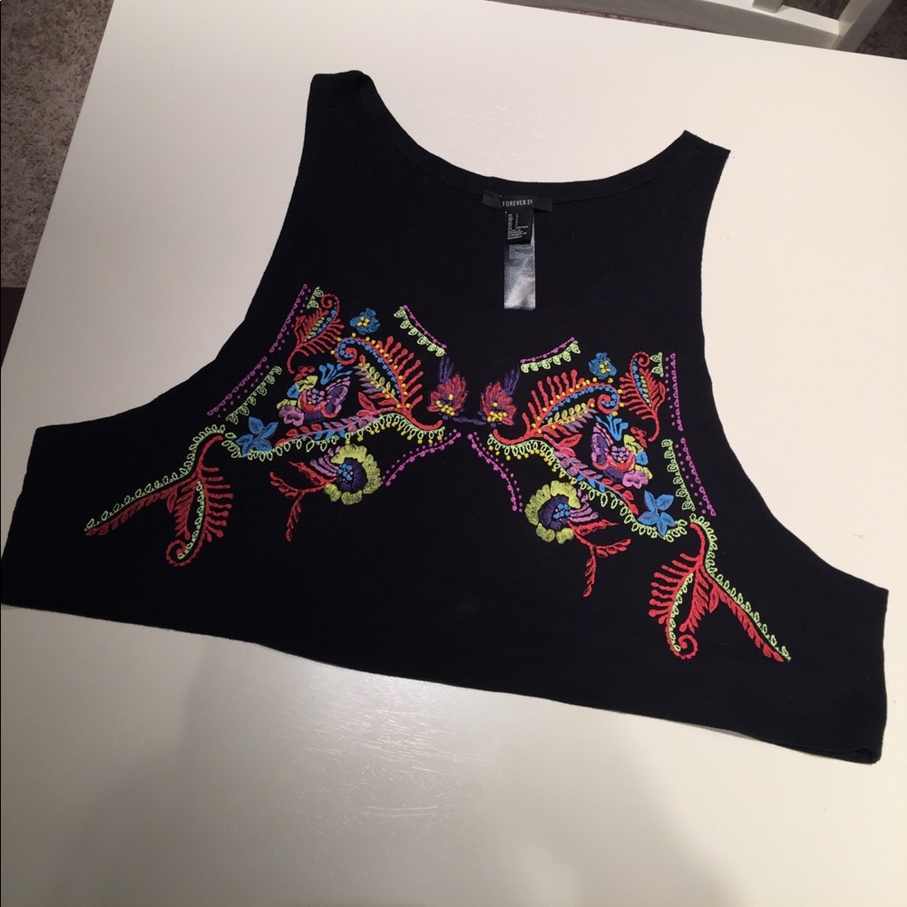Crop tank top - perfect for summer music festivals
