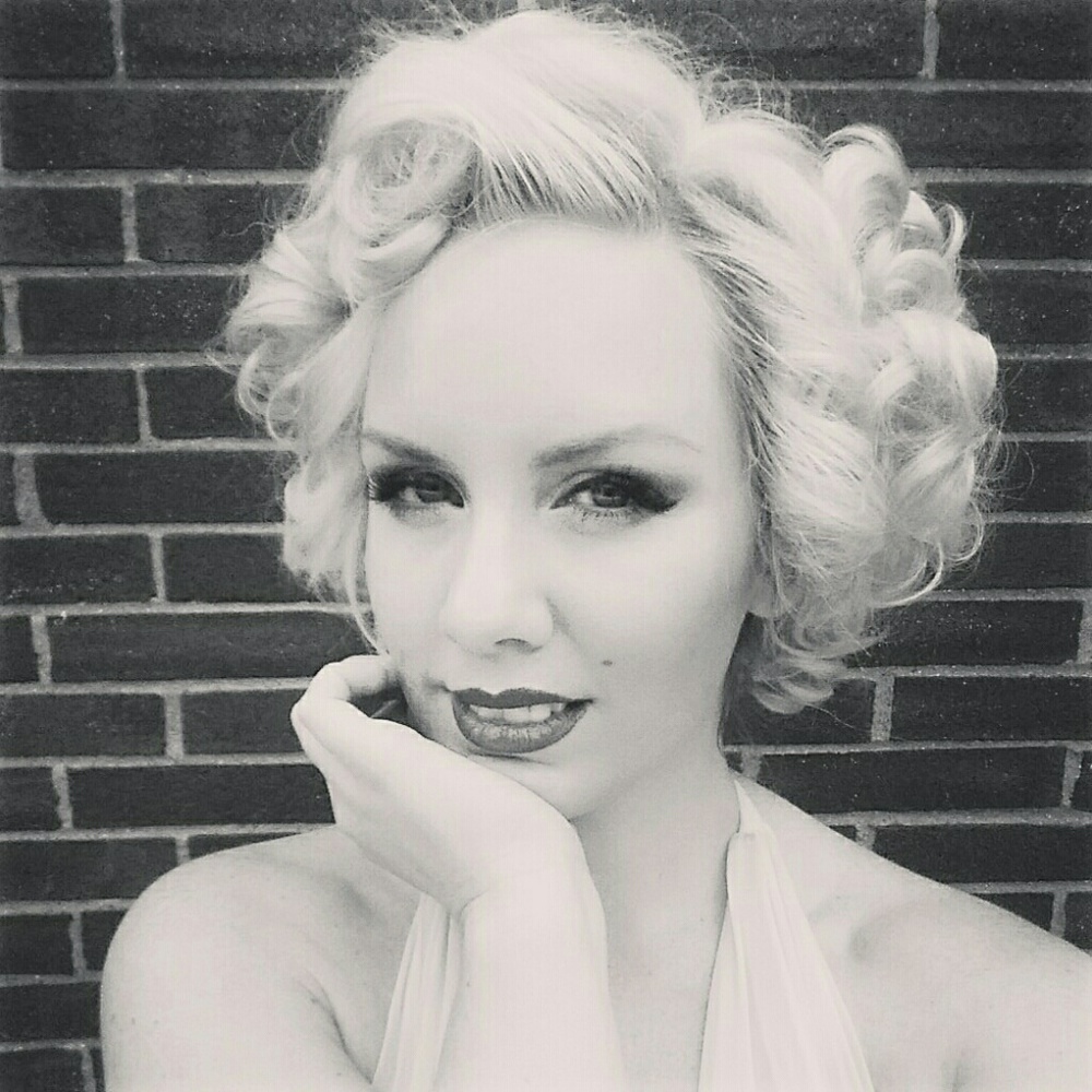 😍Meet Your Posher😍