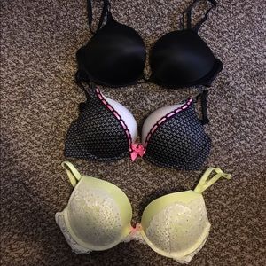 VS expensive bras for sale! Sizes 34B