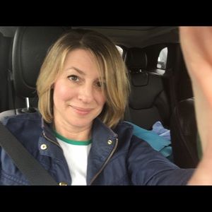 Meet your Posher, Monica