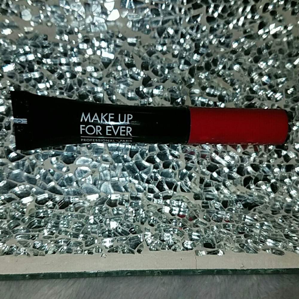 PRICE DROP! -MAKEUP FOREVER Red Acrylip