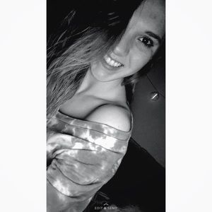 Meet your Posher, Ana