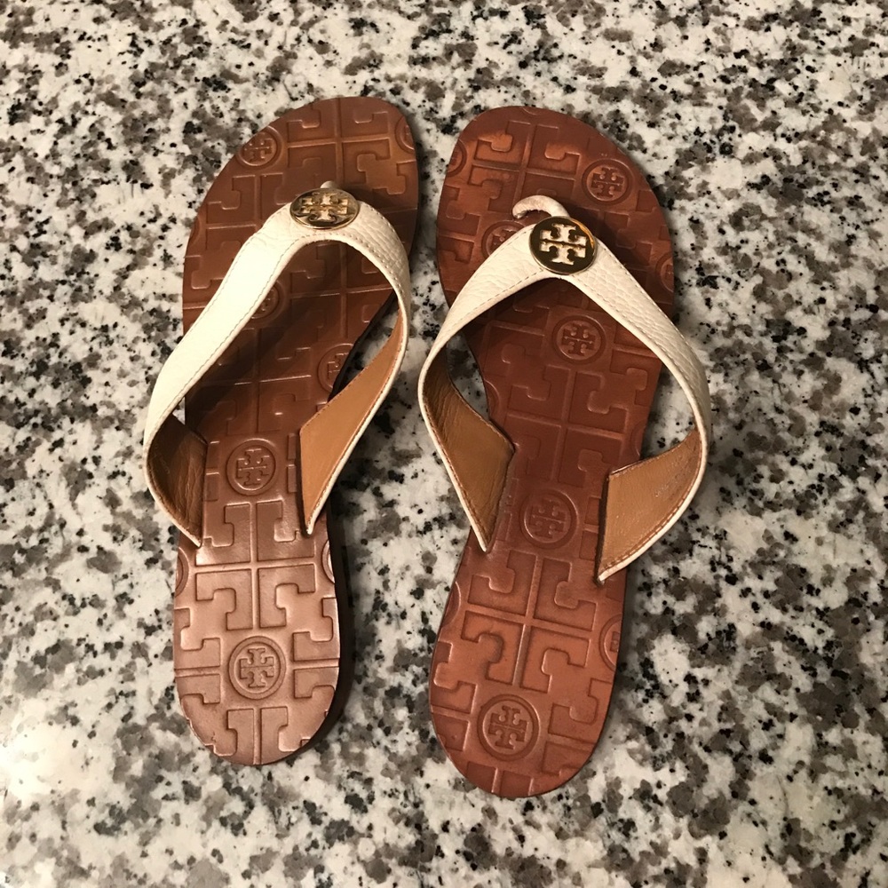 Tory burch flip flops