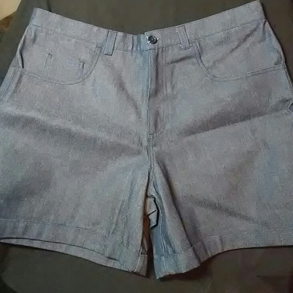 Tatyana high waist shorts - Picture 1 of 3