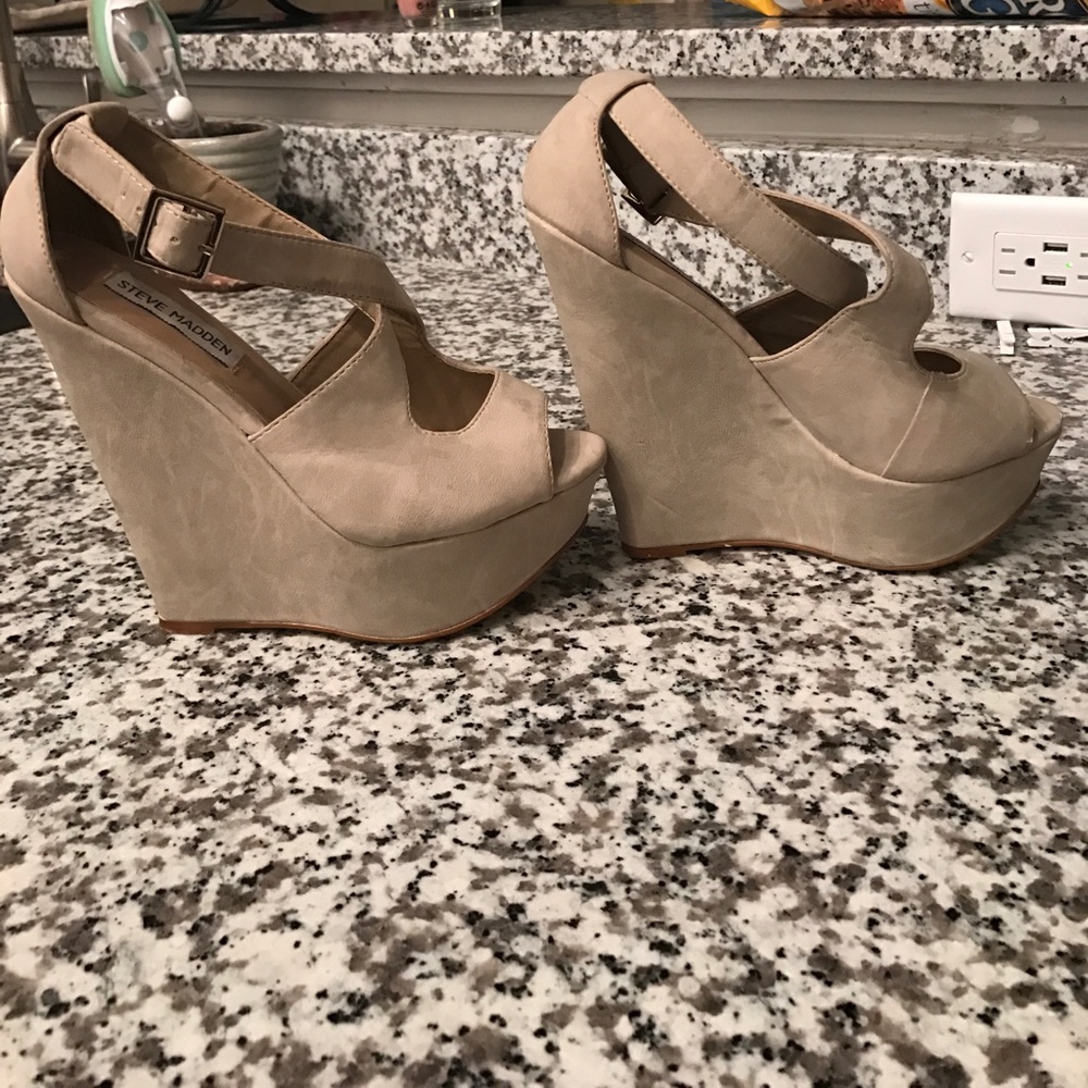 Steve Madden wedges