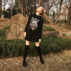 Meet your Posher, Lucy