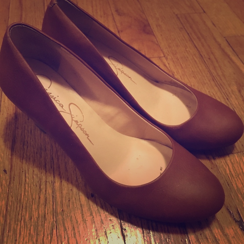 Jessica Simpson Wedges