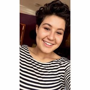 Meet your Posher, Selin