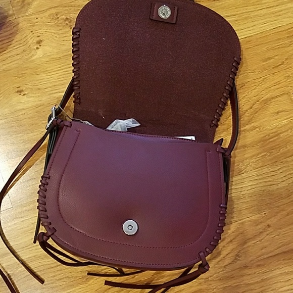 Vegan Designed In Paris Crossbody! - Picture 5 of 5