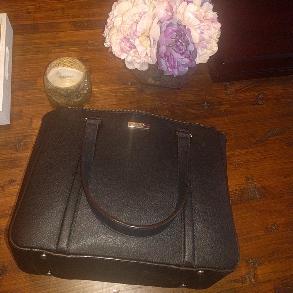 {Kate Spade} Black leather bag 🛄☑️