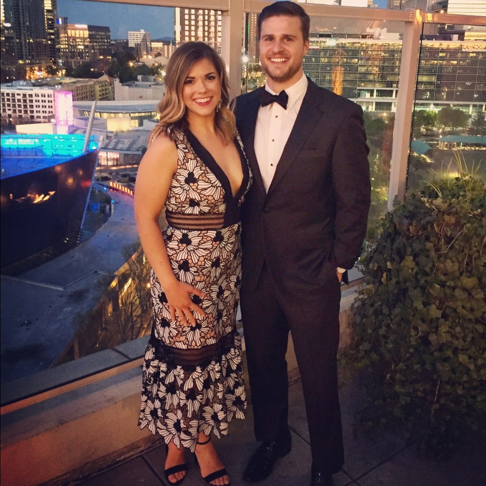 Meet your Posher, Caitlin