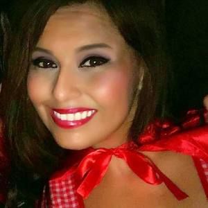 Meet your Posher, Vanessa