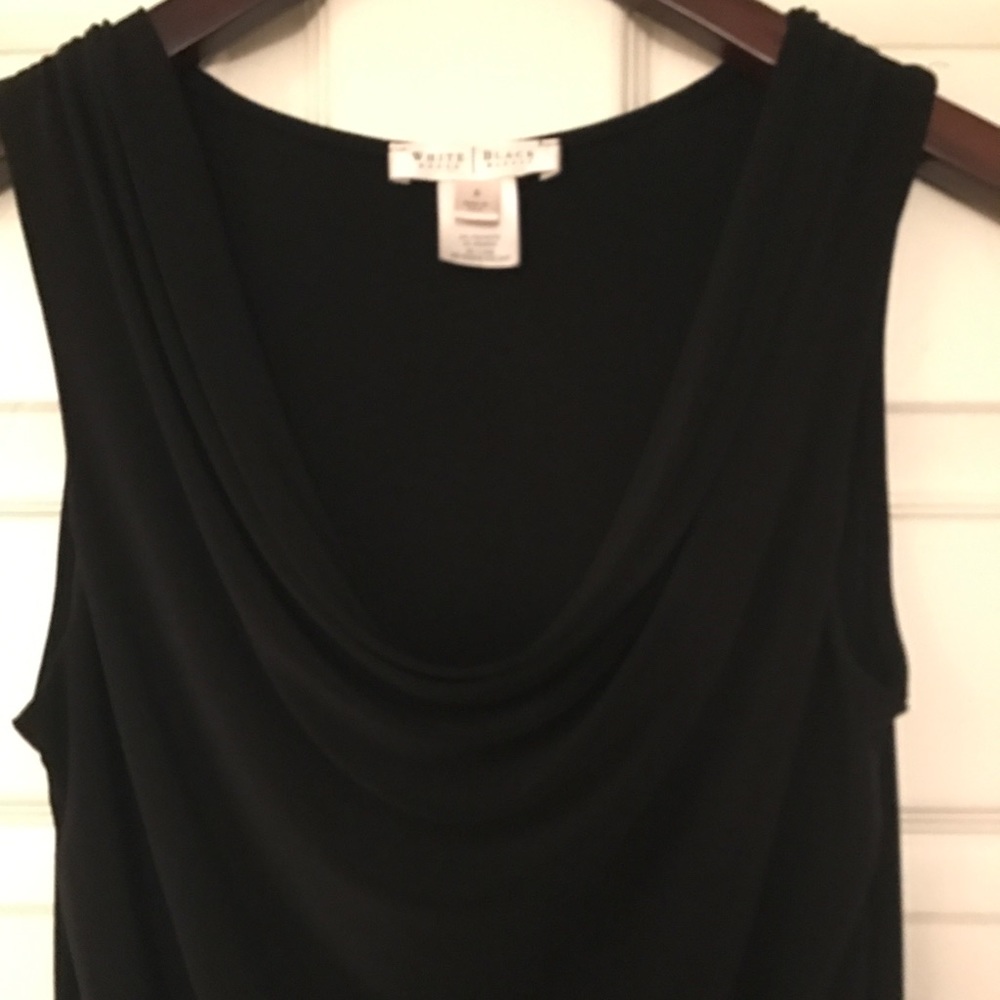 WHBM BLACK TOP-(style with WHBM polka dotted skirt