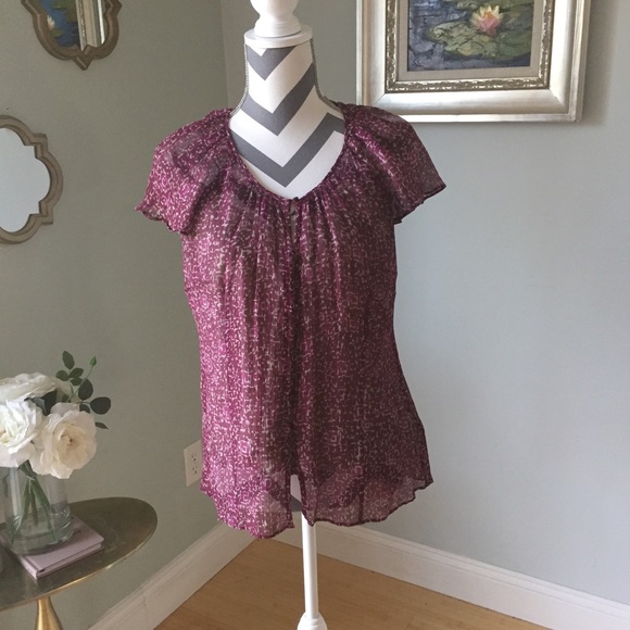 Banana Republic Silk Top - Picture 1 of 1