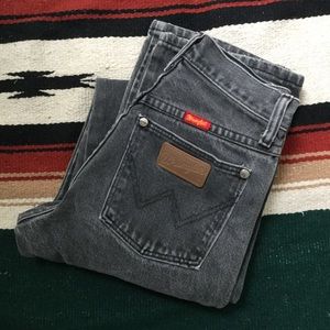 🚫SOLD🚫Vintage Faded Black Wranglers