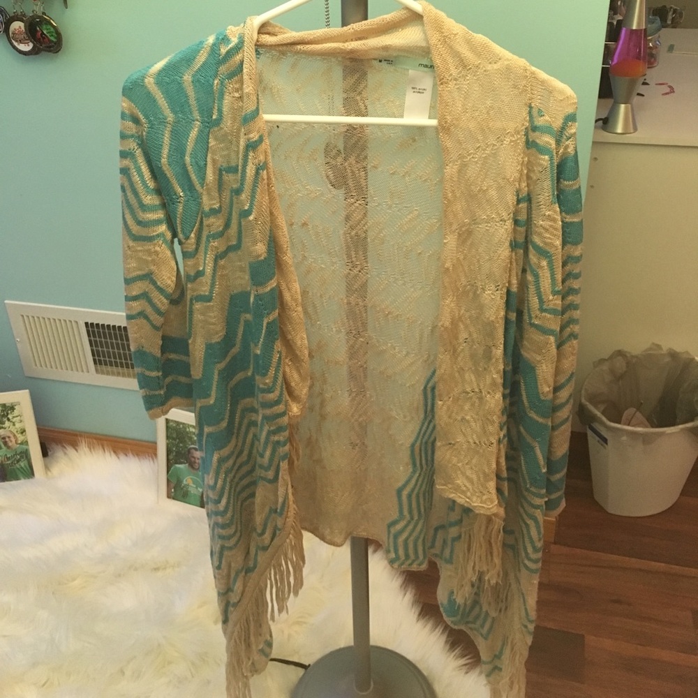 Maurice's 3/4 sleeve sweater