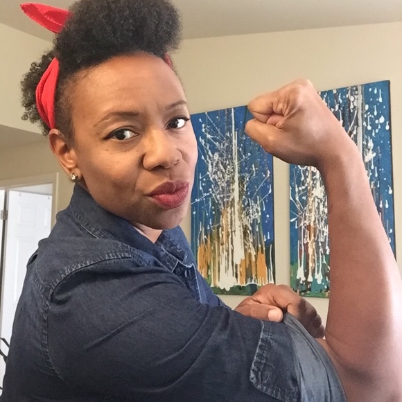 Meet your Posher, Stephanie - Picture 7 of 8