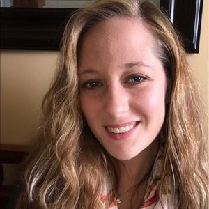 Meet your Posher, Lindsey