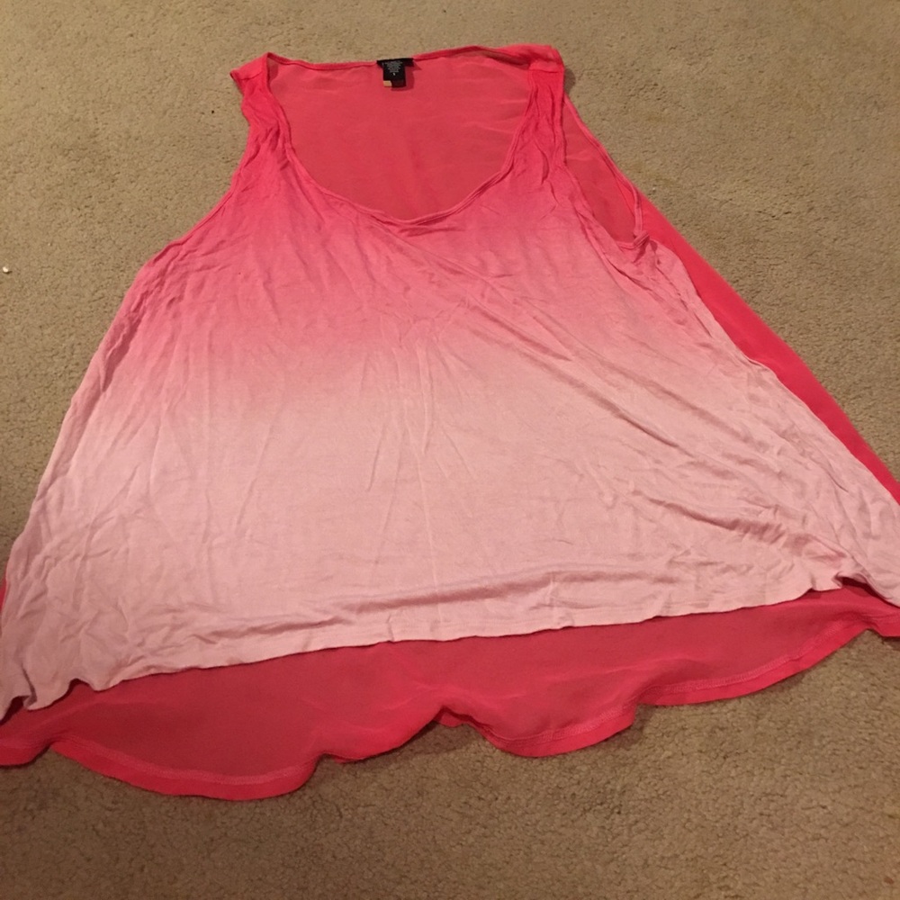 Pink gradient tank top