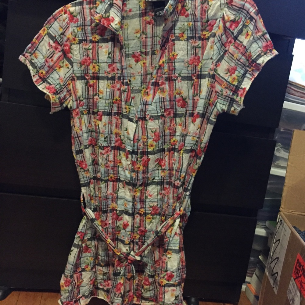 Light plaid button down. Or bundle 2 for $15.