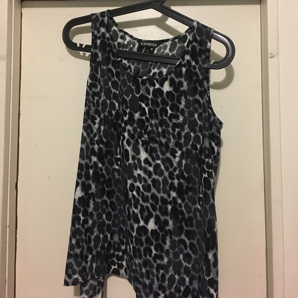 Animal print sleeveless blouse