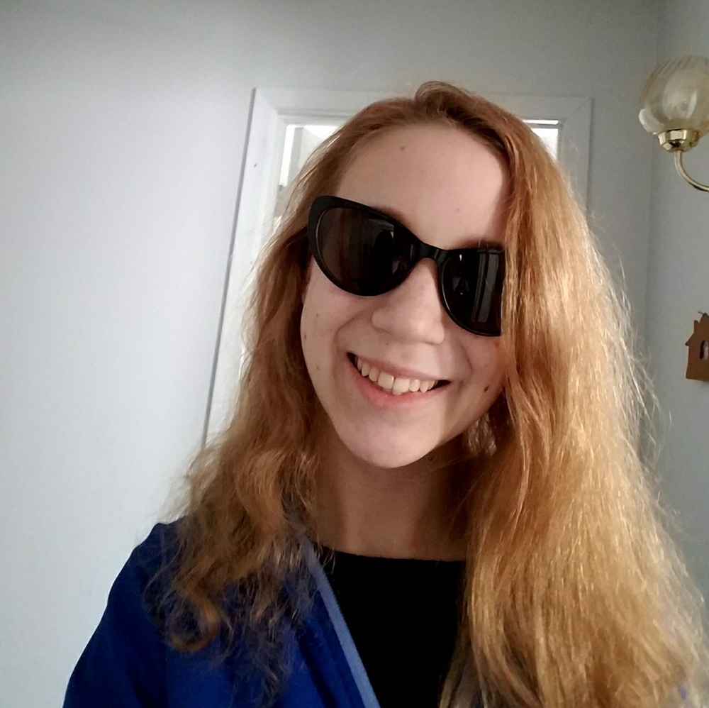 Meet your Posher, Hannah