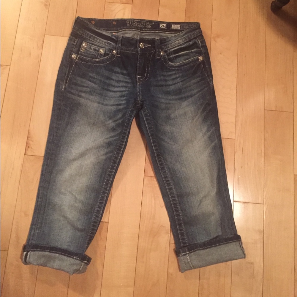 Miss Me Easy Crop Jeans