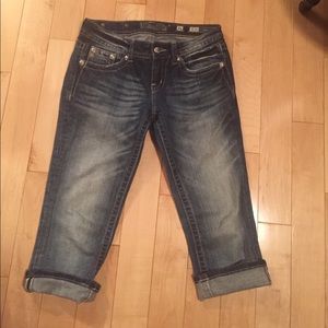 Miss Me Easy Crop Jeans