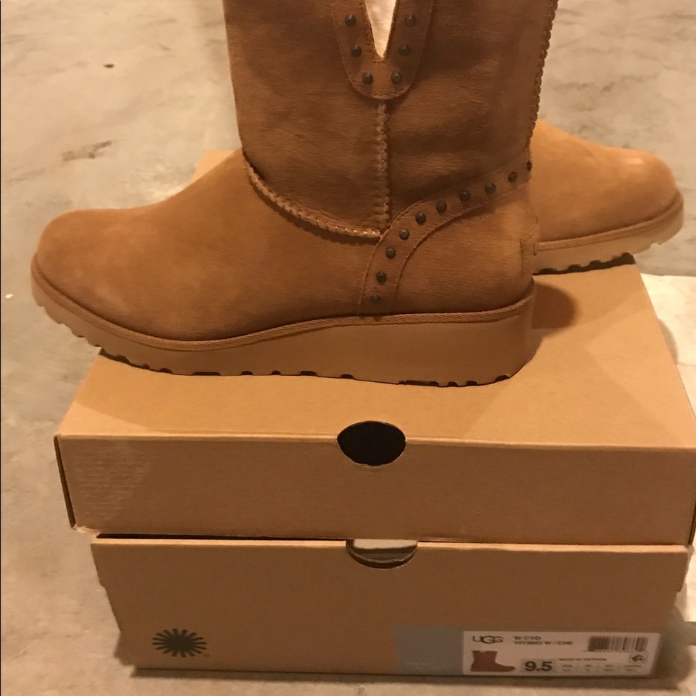 Women's UGG boots