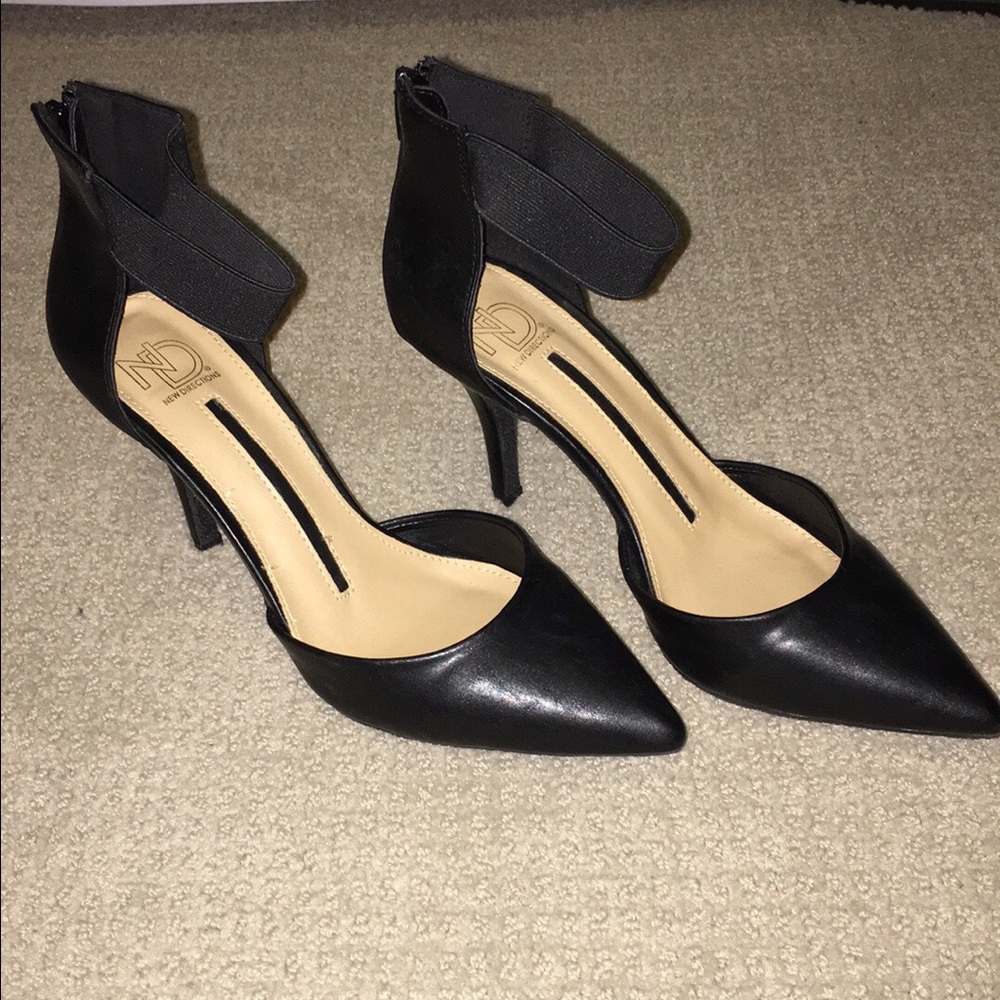 Women's black heels